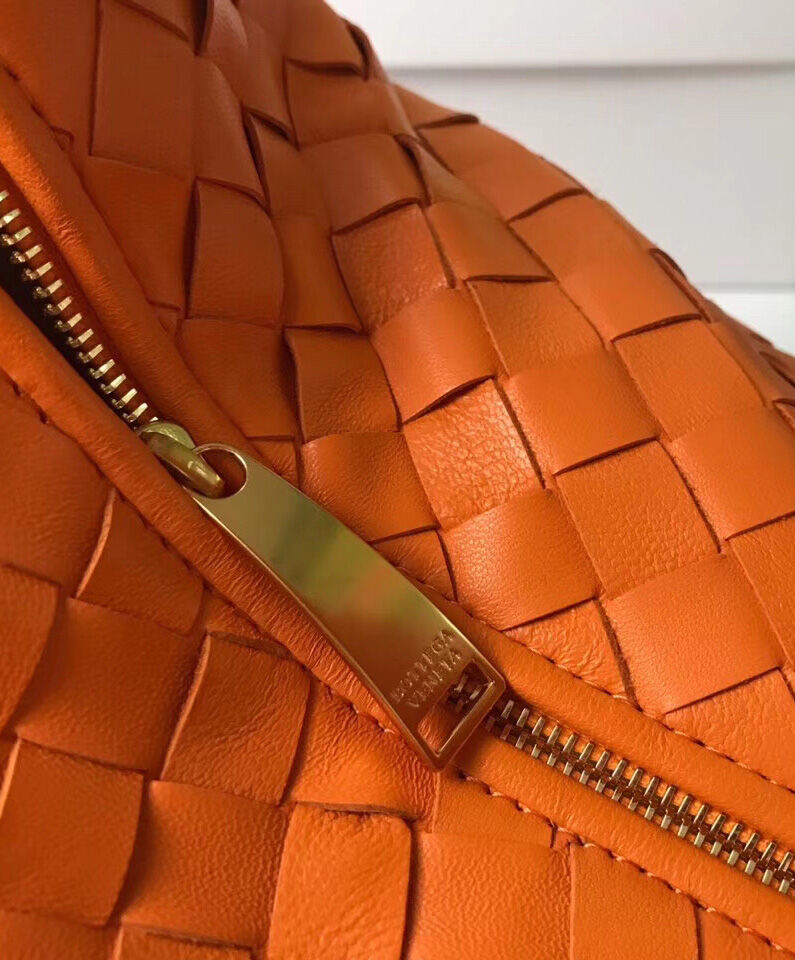 Bottega Veneta Rounded Hobo Bag In Intrecciato Nappa Orange